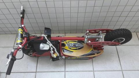 Scooter patinete eletronico no estado - 2006