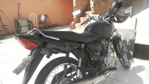 Vendo Honda titan - 2005