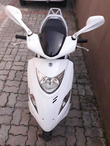 Vendo burgman 125i - 2015