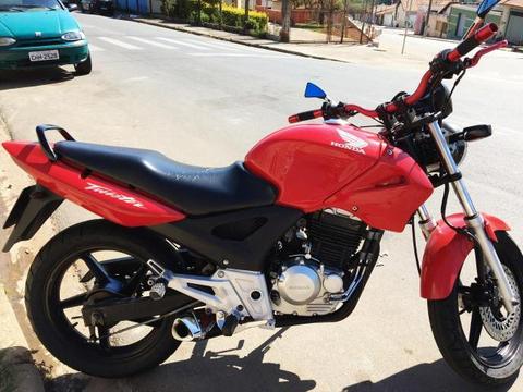 CBX 250? Twister 2003 - 2003