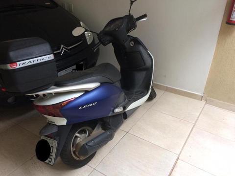 Honda Lead 2014 - Vendo ou troco por carro - 2014