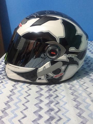 Capacete LS2