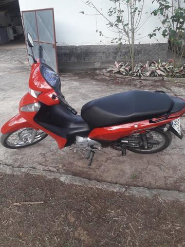 Vendo ou troco biz 125 estart emplacada - 2012