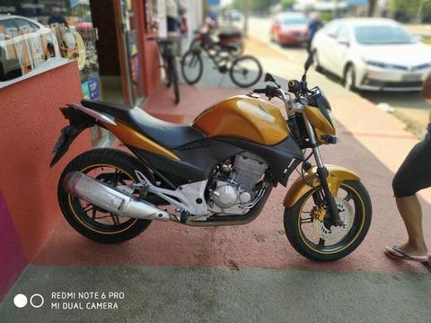 Cb 300 - 2011