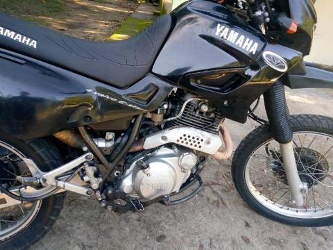 Yamaha Xt600E 70.000 Km original motor lacrado carburador Stander - 2001