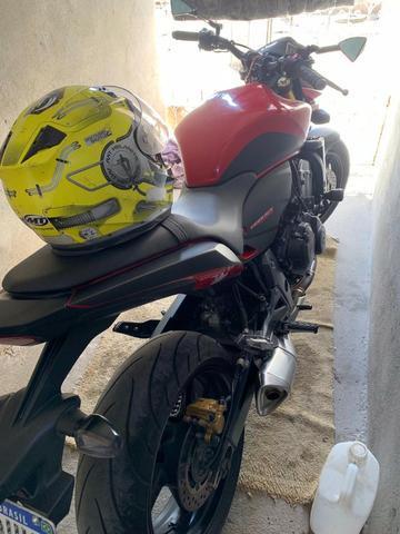 Vende-se Honda CB 600F Hornet - 2014