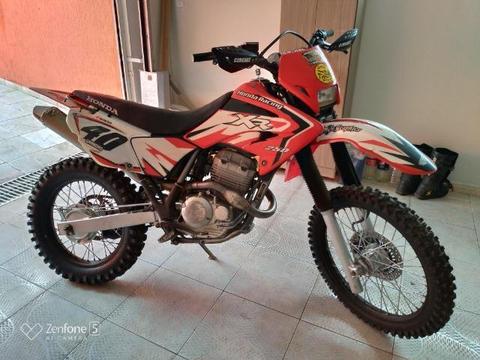 Mini Moto Off Road Pro Tork TR-50F Aro 10 X 10 Trilha Motocross Gasolina  Pedal 4 Tempos 50CC - Mini Moto Motorizada - Magazine Luiza, motos de  trilhas a venda 