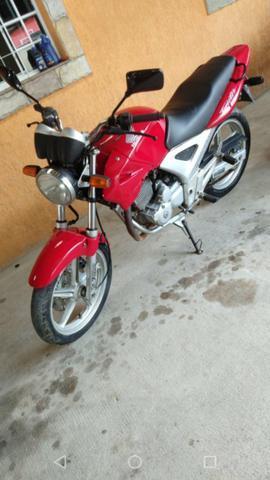Vendo ou troco Twister 250 cc, doc 2019 ok! - 2004