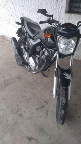 Vendo ou troco por carro - 2016