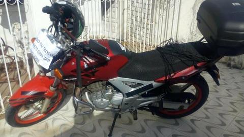 Vendo moto Twister * falar com Binho - 2006