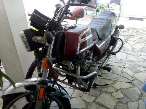 Moto Honda CB450 Custom - 1983