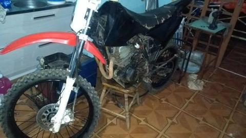 Motor de xt 225