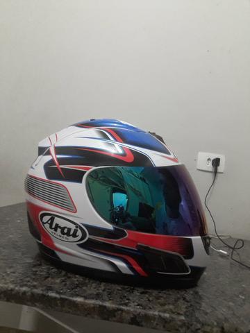 Capacete arai