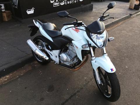 CB300R 14/14 (Leia o anúncio) - 2014