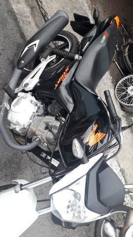 Vendo moto cg 150 ano 2015 em dia - 2015