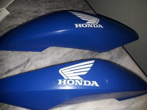 Vendo par de abas de tanque da Bros 160 ano 2017 - 2017