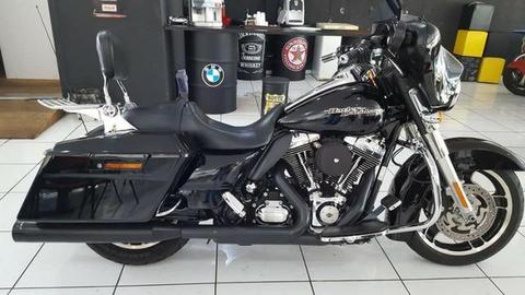 Harley Davdson Street Glide 1700cc Impecável - 2012