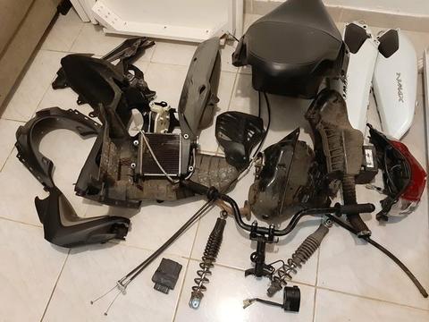 Peças Nmax160 em geral