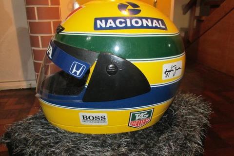 Capacete Ayrton Senna, nr.60, réplica homologado pelo inmetro, estudo trocas