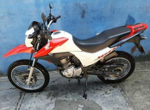 Vendo uma moto Honda Bros 160 esdd - 2017