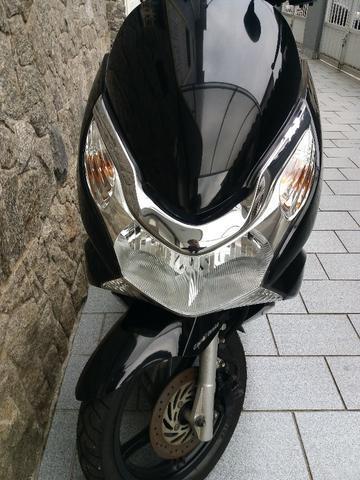 Pcx 150 Dlx 2015 preta impcável apenas 18 mkm - 2015