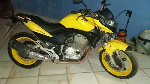 Vendo ou troco moto - 2013