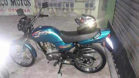 Vendo cg titan muito nova moto de garragem - 1999