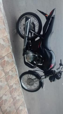 Vendo certinha so n tem como transferi - 2008