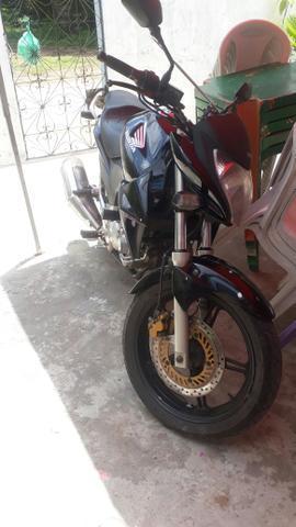 Vendo essa cb300r ano 2013 2014 - 2013