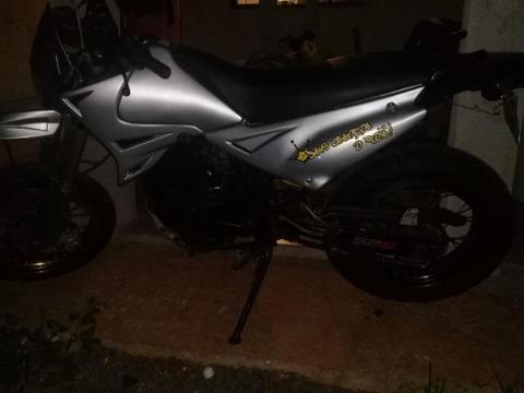 ?Vendo moto sundown/STXmontard200cc? - 2007