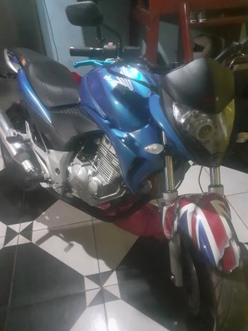 Vendo essa cb 300 ano 2012 moto top toda em dia - 2012