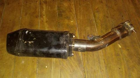 Escape esportivo para hornet. bandit.etc