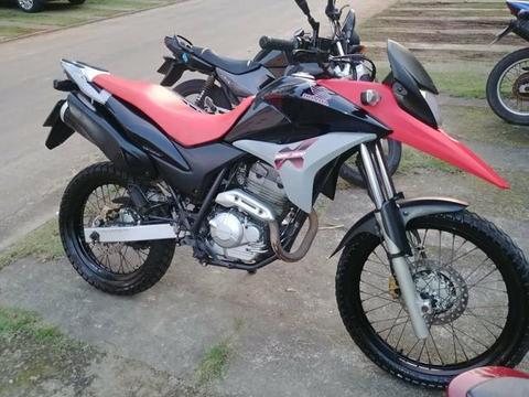 Vendo XRE300 ano/modelo 2012 por 9.300 - 2012