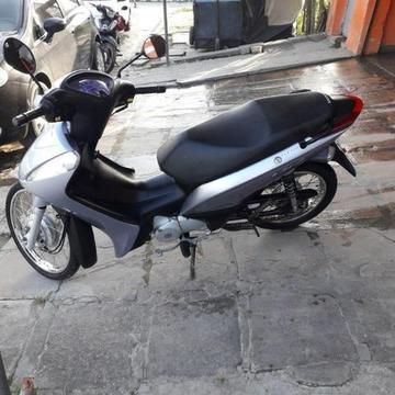 Vendo moto Honda Biz 2014 modelo 2015 - 2014