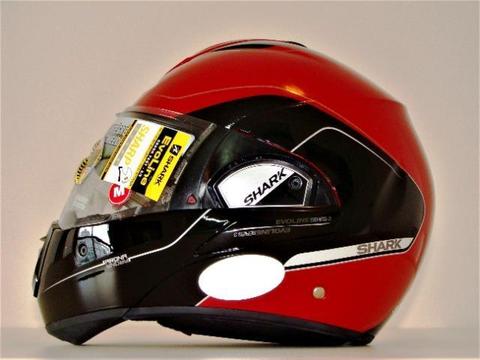 Capacete Shark Evoline Series 3 ST - Tamanho Médio 57/58cm