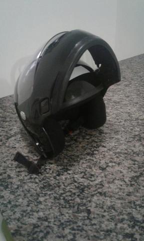 Capacete