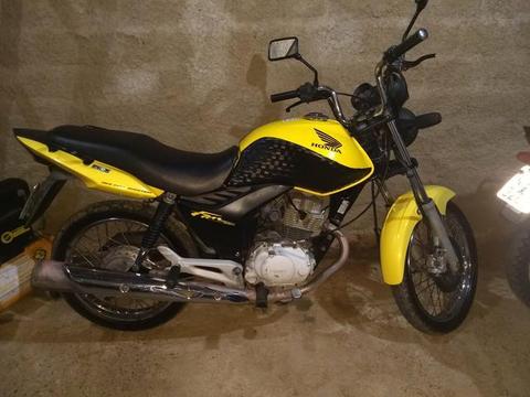 Vendo fan 150 ano 2013 valor 5.200 - 2013