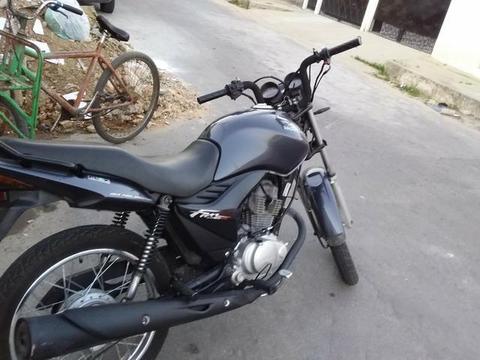 Vendo uma fan 150 2011 - 2011