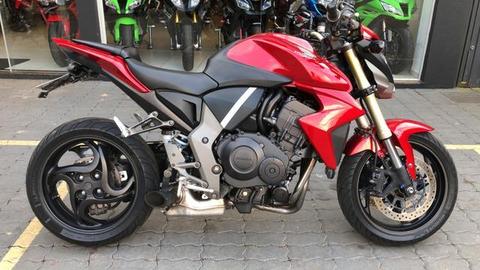 Cb1000r ótimo estado - 2013