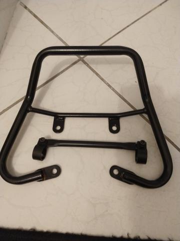 Vendo Alça e barrinha para guidão. Fan 160c