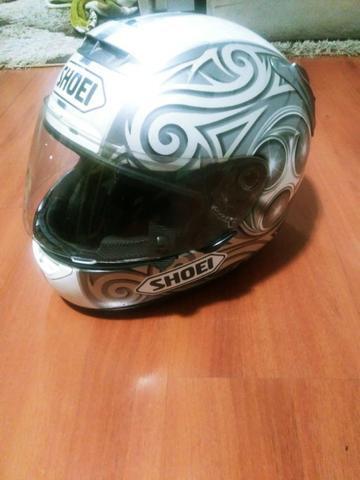 Capacete (Shoei) e (Norisk) ,00