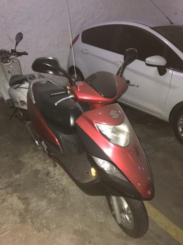 Susuki Burgman 2014 28.000km $5.500 - 2014