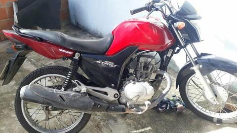 Vendo cg toda revisada - 2015