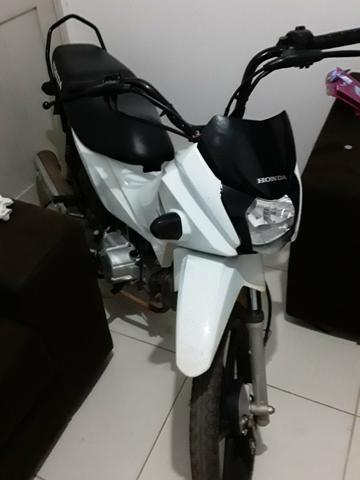 Vendo ou troco em fan 160 - 2018