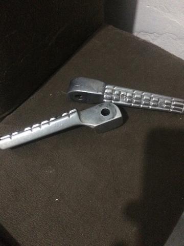 Pedal traseiro Fazer!