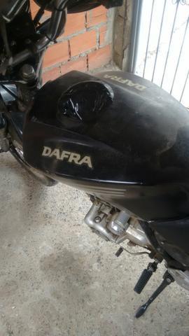 Moto. boa. 150. dafra - 2008