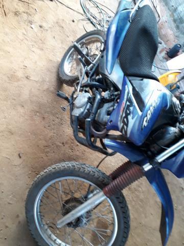 Vendo esta broz 125 - 2003