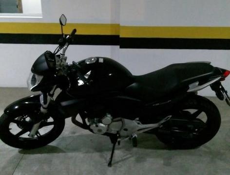 Moto CB 300 R 2010 - 2010