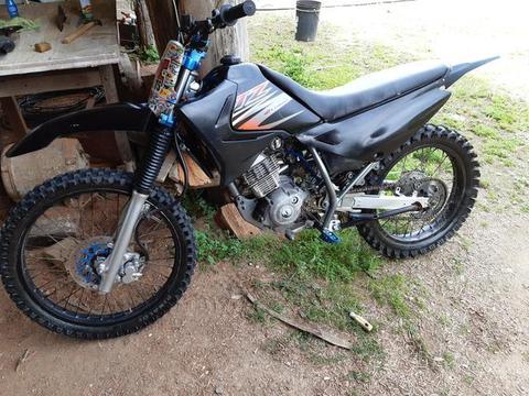 Moto de trilha xtz