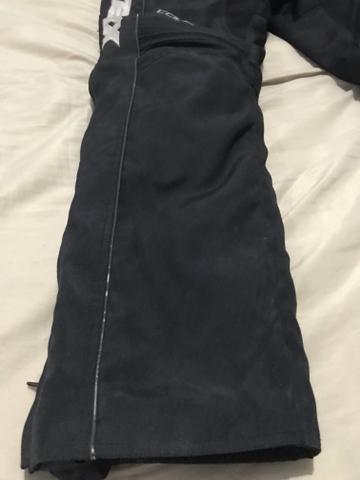 Calça de moto tex nova 260 reais